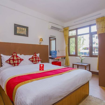 Oyo 166 Kathmandu Tourist Home Екстериор снимка