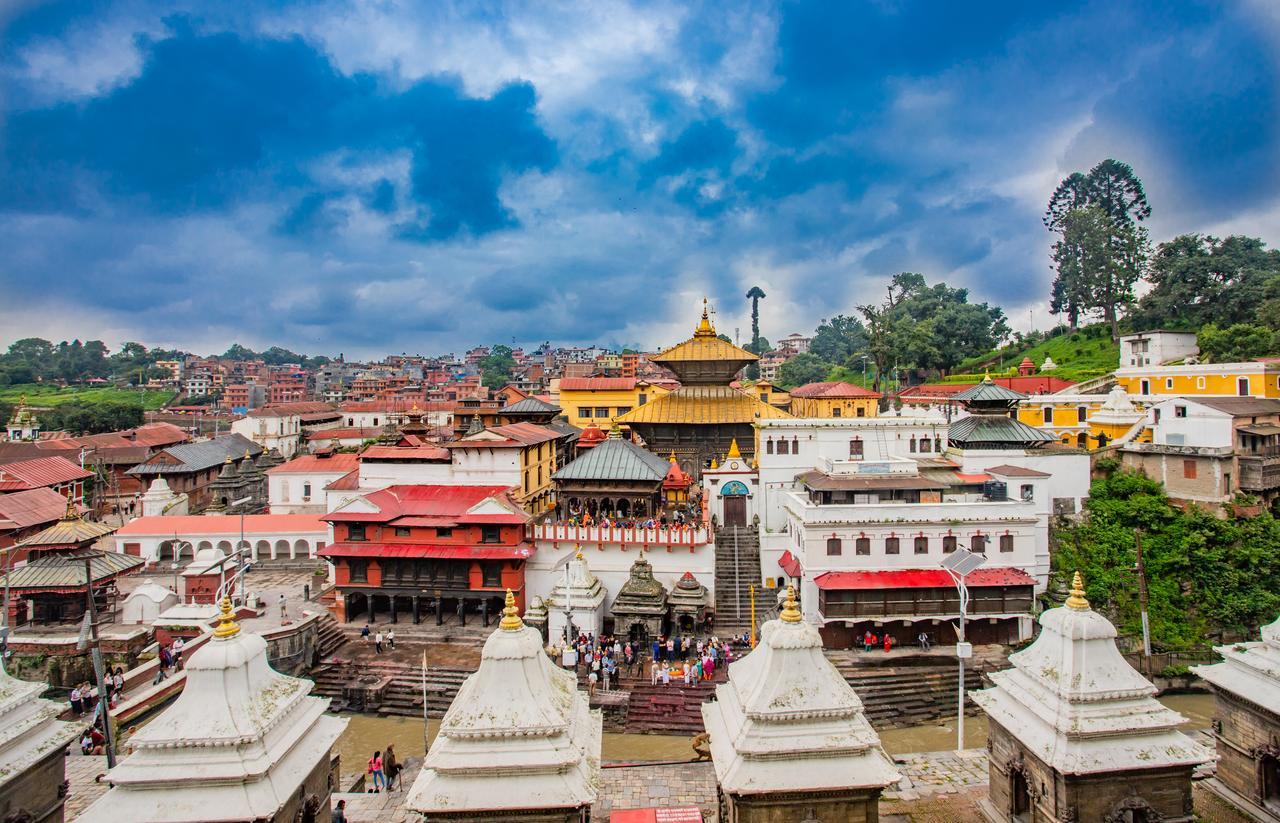 Oyo 166 Kathmandu Tourist Home Екстериор снимка