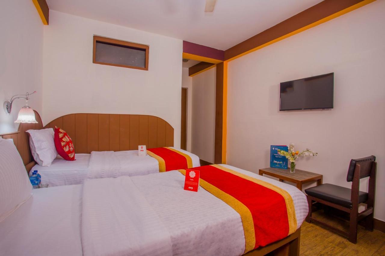 Oyo 166 Kathmandu Tourist Home Екстериор снимка