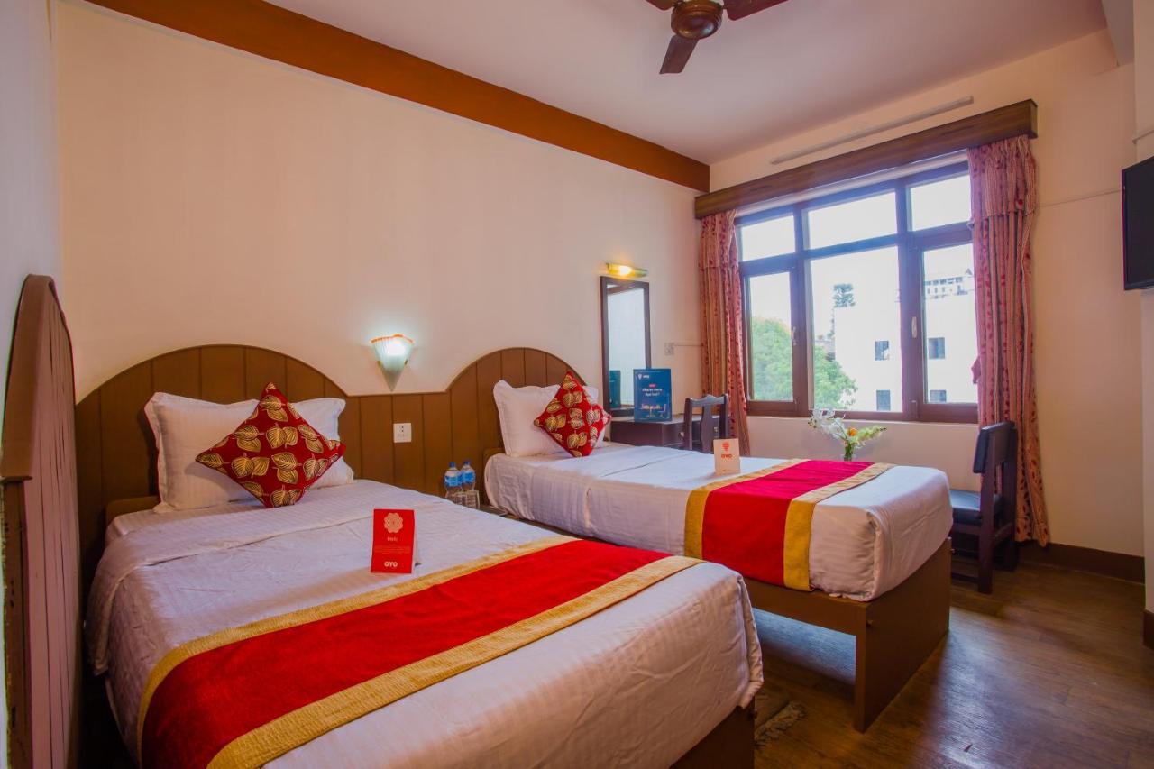 Oyo 166 Kathmandu Tourist Home Екстериор снимка
