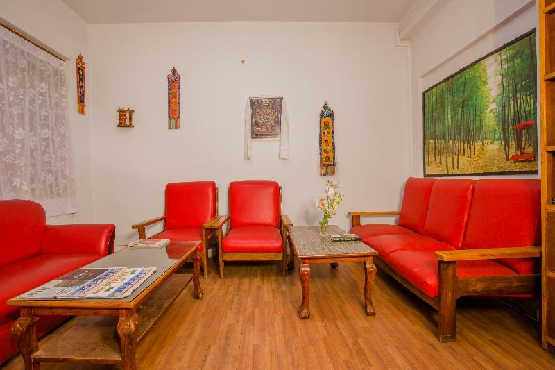Oyo 166 Kathmandu Tourist Home Екстериор снимка