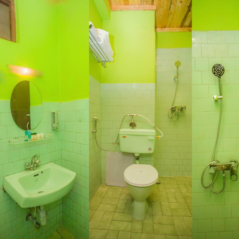 Oyo 166 Kathmandu Tourist Home Екстериор снимка