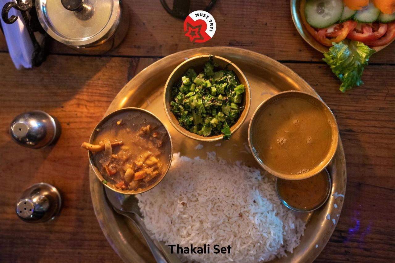 Oyo 166 Kathmandu Tourist Home Екстериор снимка